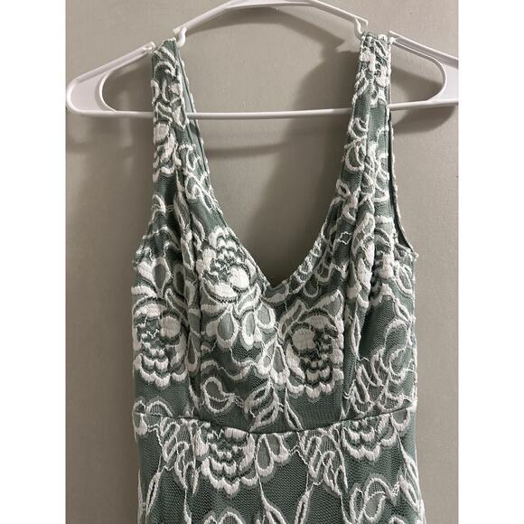 Show Me Your‎ Mumu Jenn Maxi Dress Green Lace size XXS New - Picture 4 of 10